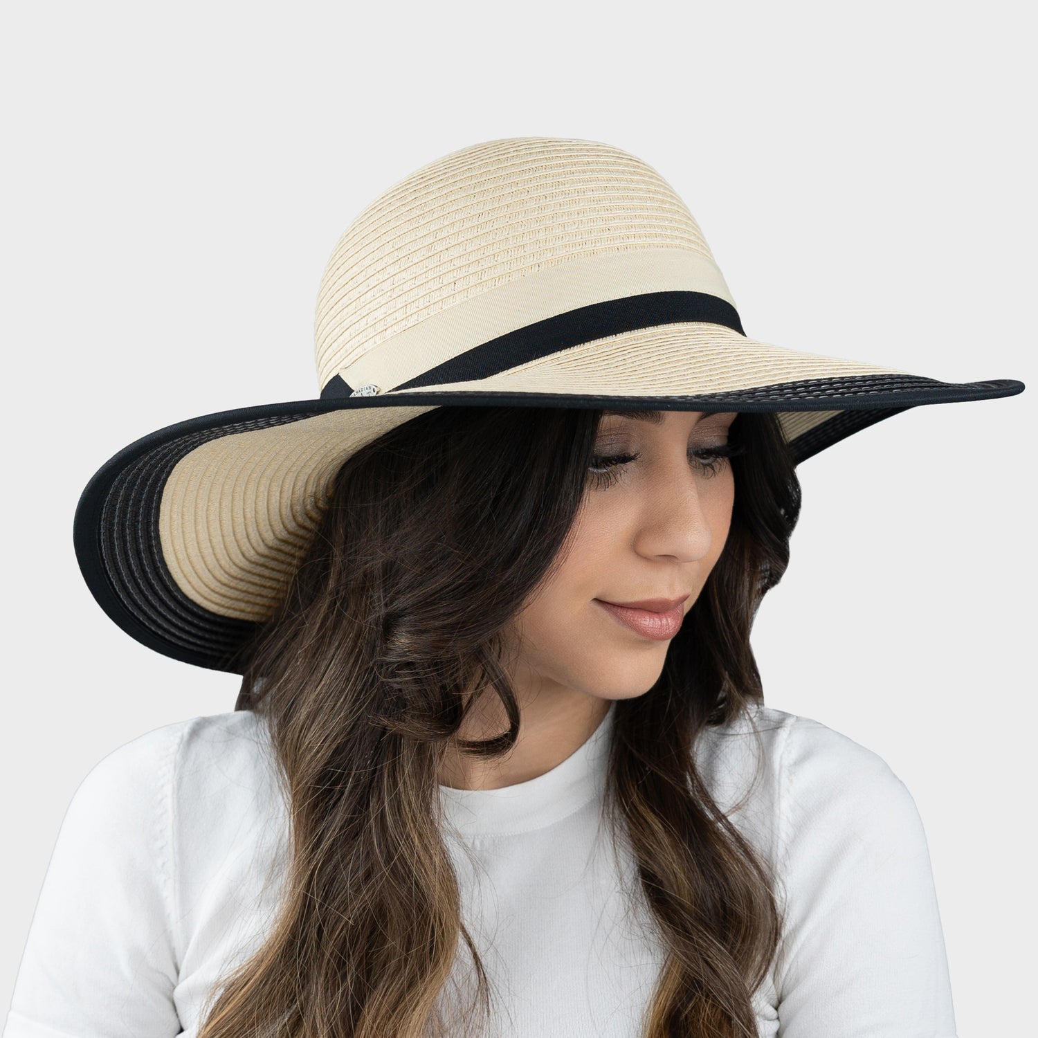 AXELLE - MODERN FLOPPY STRAW HAT